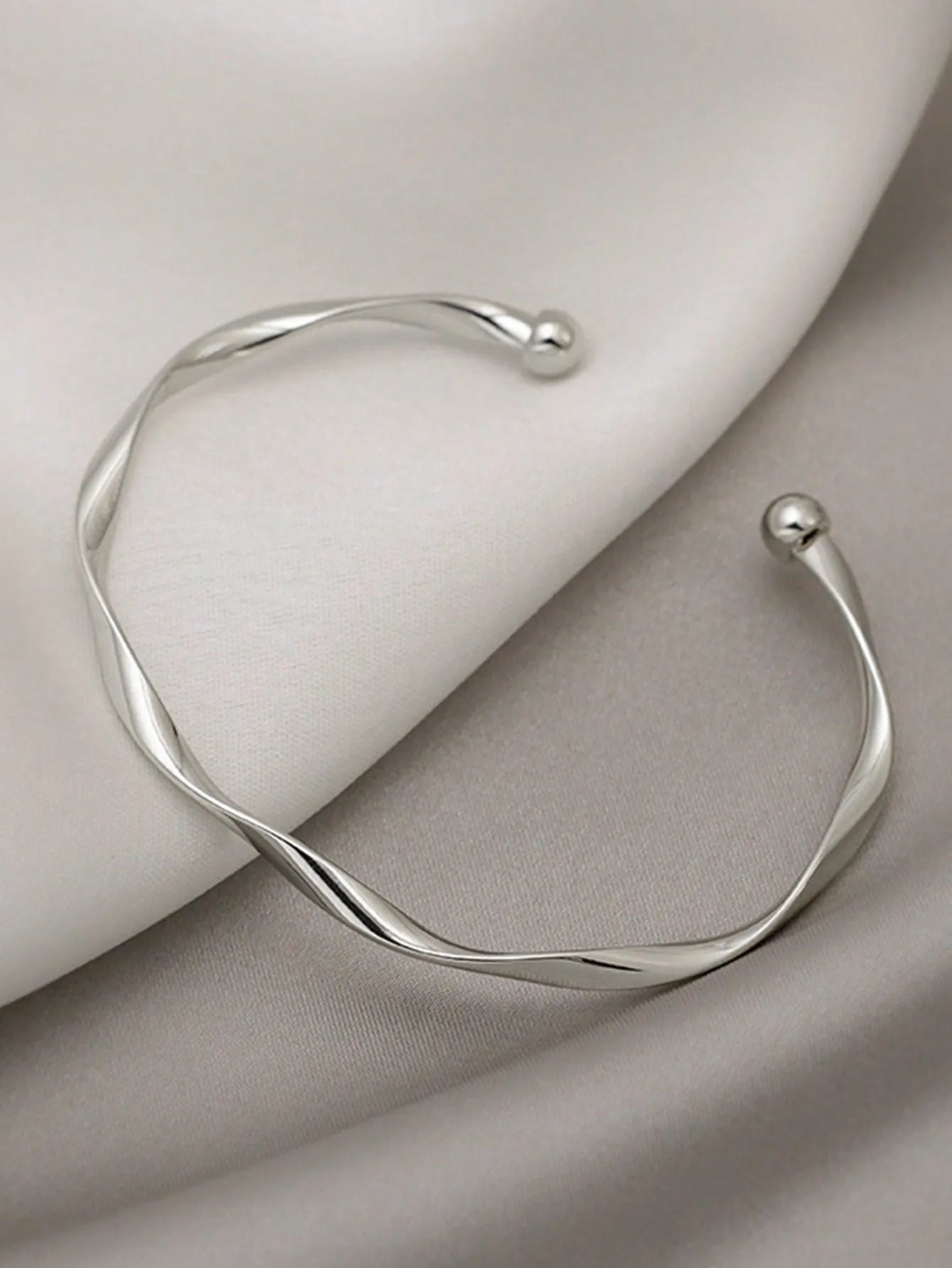 Minimalist Mobius Twist Cuff Bracelet for Women